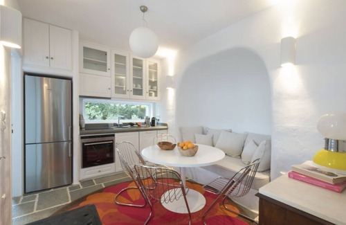Naxos Casa | NEW! Dreamy 6 Bedroom Greek Island Villa and Guesthouse