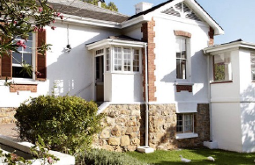 Cape Town City Centre Casa | InAweStays House Awe: una gran casa histórica ubicada en grandes terrenos de la ciudad
