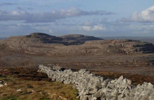 Killinaboy Casa | Inchiquin House, period home in the heart of the Burren