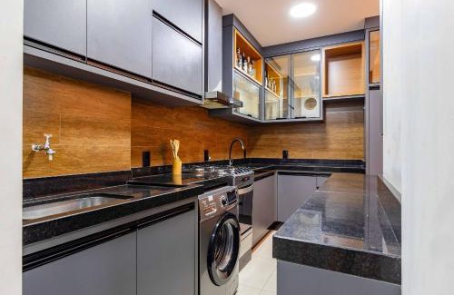 Bombas Apartamento | Incrível apartamento com piscina em Bombas