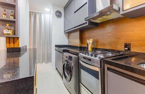Bombas Apartamento | Incrível apartamento com piscina em Bombas
