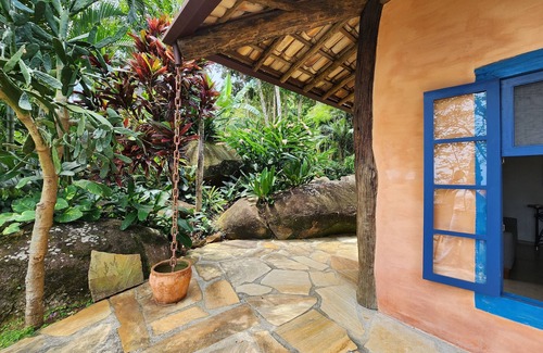 Praia de Taubate Casa | Incrível Bangalô com Vista Para o mar em Meio a Natureza