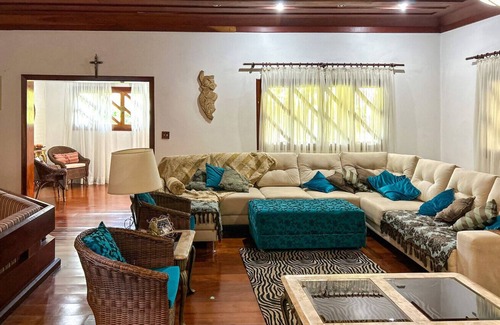 Ibiuna Casa | Incrível casa com lazer completo e WiFi -Ibiúna/SP