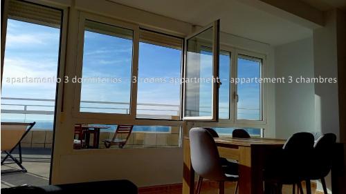 Almeria Apartamento | Increíble ático con vistas a la bahía de Almería