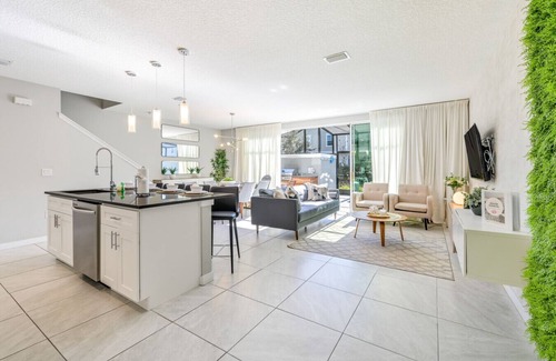 Kissimmee Casa | Incredible 4BD home with Pool and BBQ near Disney Fun