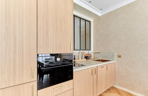 Strasbourg -Saint-Denis Apartamento | Incredible AC Apartment 3 bedrooms Center of Paris