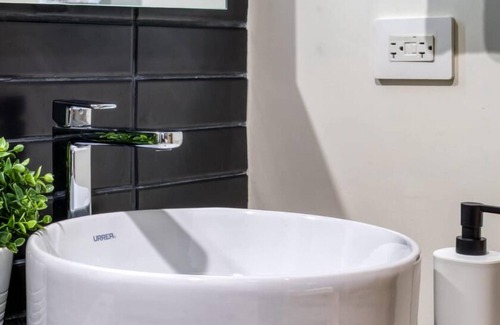 Avenida Revolucion Apartamento | Incredible Apt w/Balcony: GYM+B/Lounge+Indoor Pool