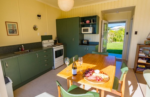 Kaiteriteri Cabaña | Incredible Bay Views - Kaiteriteri Bach