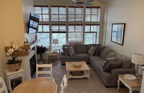 Salt Lake Mountain Resorts Condominio | Cozy 2-bedroom ski-in/ski-out condo at Solitude