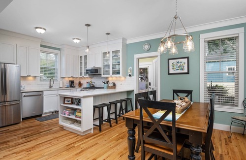 Nelscott Casa | Great Deals on Summer Stays!