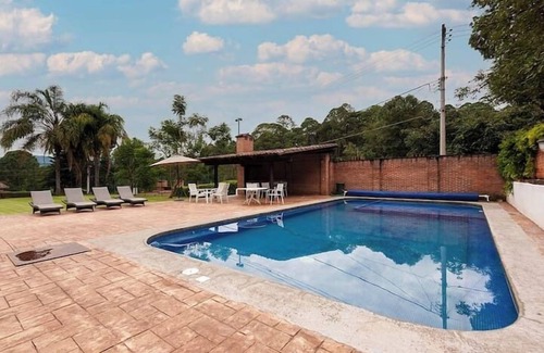 Valle de Bravo Apartamento | Carlos Buzo