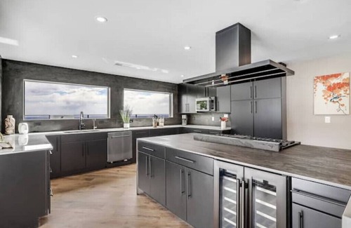 Northeast Heights Casa | Incredible Sandia Luxury Home