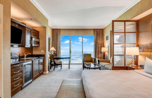 Las Vegas Apartamento | Incredible Topgolf Pool Views MAIN