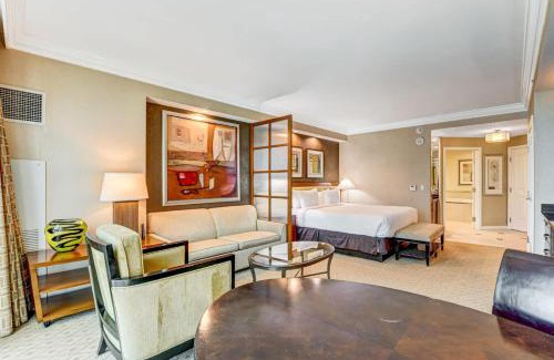 Las Vegas Apartamento | Incredible Topgolf Pool Views MAIN