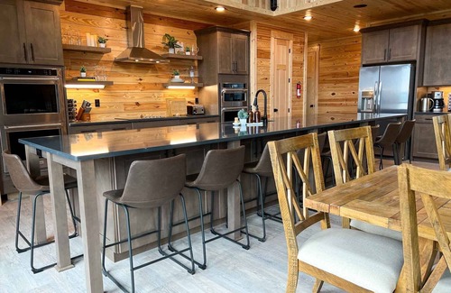 Boone Casa | Incredible Views, Arcade, Sauna/Steam/Spa @ NC's Most Epic Home @Peachtree Ridge