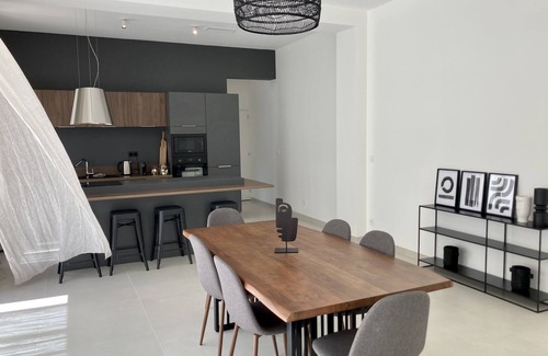 Ecusson Casa | Incredible villa with swimming pool and garden - Coeur ville Montpellier