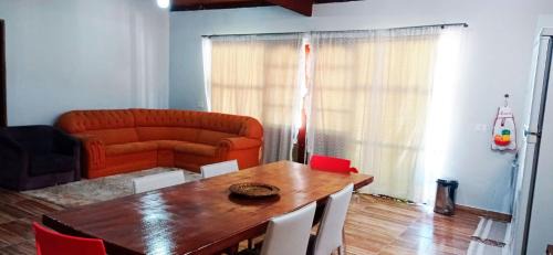 Extrema Casa | Incrivel chacara com pisc e churrasq em Extrema MG