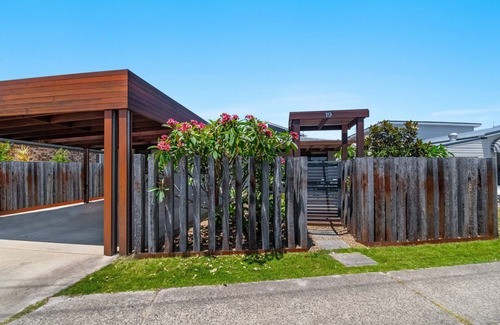 Lennox Head Apartamento | Indah is a well-proportioned residence provides the perfect single-level home.