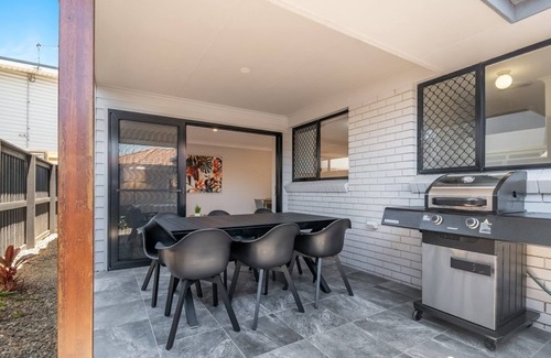 Lennox Head Apartamento | Indah is a well-proportioned residence provides the perfect single-level home.