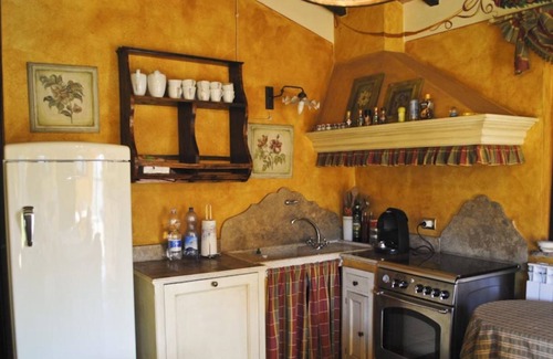 Ranciano Villa | Independent farmhouse with 7 bedrooms and Pool. Lago Trasimeno