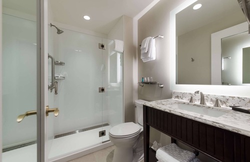 Center City East Hotel | Independence Park Hotel, BW Premier Collection