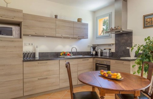 Ventabren Apartamento | Apartamento independiente en VILLA con PISCINA 4 **** 3 épis