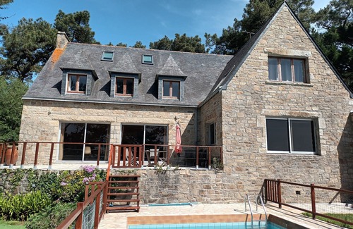 Crozon Apartamento | Independent apartment - expectionnal sea view - swimming pool - 3 persons