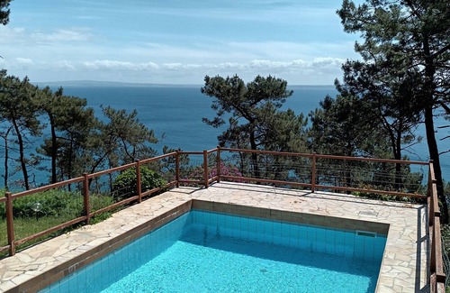 Crozon Apartamento | Independent apartment - expectionnal sea view - swimming pool - 3 persons