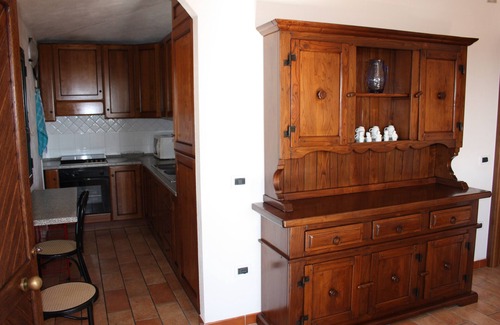 Orosei Apartamento | Apartamento independiente en una casa adosada en Orosei a 2 km del mar