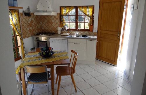 Besse-sur-Issole Cabaña | cabaña independiente en el corazón de la Provenza