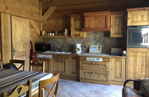 Les Praz-de-Chamonix Apartamento | Independent accommodation of 68m² in Chalet "les Bois de Chamonix".