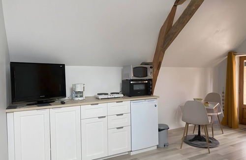 Brigne Apartamento | Independent Gite at Logis des Moulins