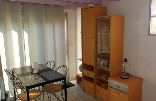 Merignac Apartamento | INDEPENDENT STUDIO