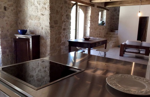 Campello sul Clitunno Otro | Casa independiente de la torre en el antiguo castillo