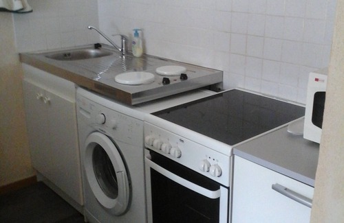 Sommervieu Apartamento | casa independiente patio de arriba, jardín