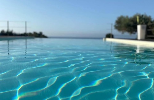 Valderice Casa | vivienda unifamiliar entre Trapani y San Vito Lo Capo, con piscina y vistas al mar