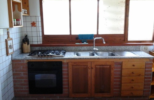 Fondi Chalet De Esquí | Villa independiente con acceso al mar, zona de salto de fondos, amplio jardín.