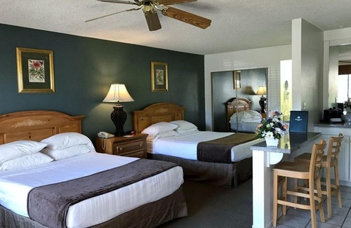Indio Hotel | Indian Palms Country Club