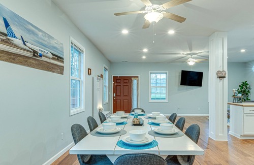 Indianapolis Cabaña | Indianapolis Home w/ Fire Pit: 3 Mi to Downtown!