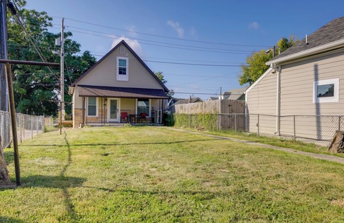 Indianapolis Cabaña | Indianapolis Home w/ Porch - Close to Mile Square!