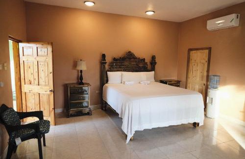 Crane corner Casa | Indigo Beach Villa