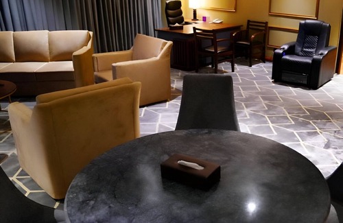 Gulberg Hotel | Indigo Heights Hotel & Suites