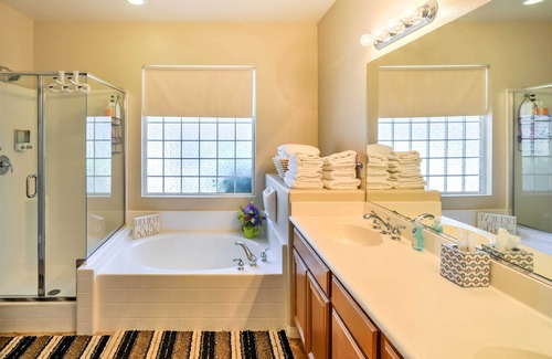 Indio Cabaña | Indio Home w/ Mountain Views & Resort Amenities!