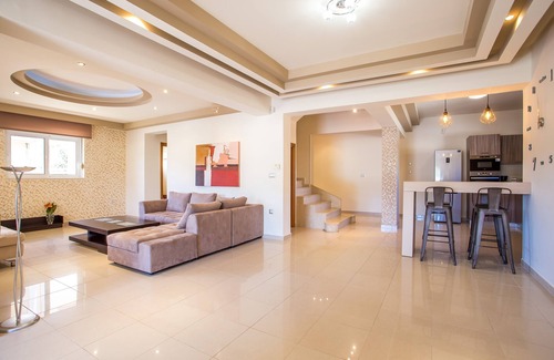 Filerimos Villa | Villa Independiente MeFoMi