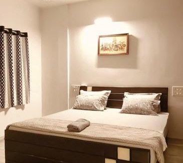 Khattalwada Apartamento | Indira Residence 5bhk villa