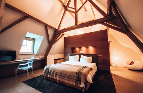 Loupoigne Cama Y Desayuno | Indrani Lodge