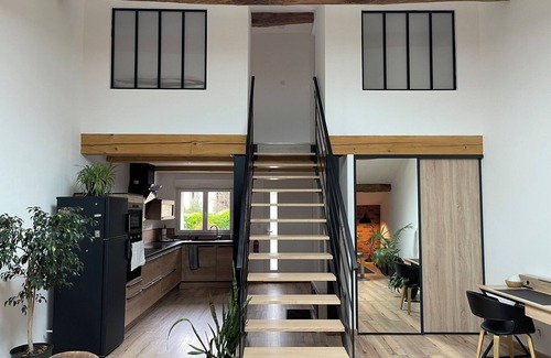 Revel Casa | Industrial Lodge 85m² - Loft with exterior