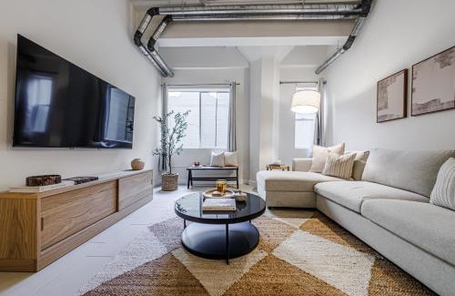 Historic Core Apartamento | Industrial Style 2BR Condo Downtown LA With Rooftop!