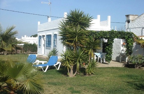 El Palmar Casa | inexpensive beautiful Holiday Home with Garden - 400 metres to the Beach