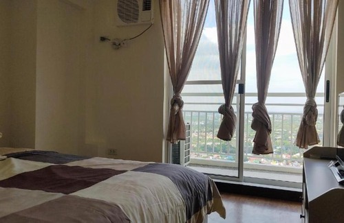 Project 4 Apartamento | Infina Towers Affordable Staycation 8 units-2 BR